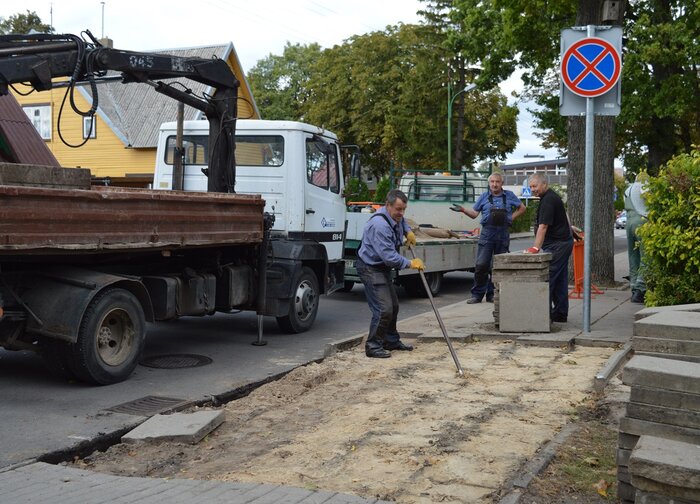 Pasibaigus vasarai kurorte intensyviai tvarkoma gyvenamoji aplinka